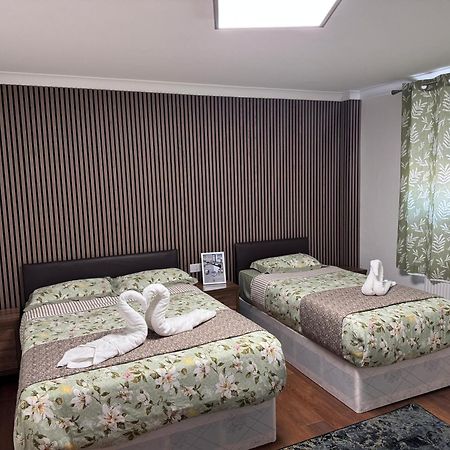 The Commongate Hotels Londra Esterno foto