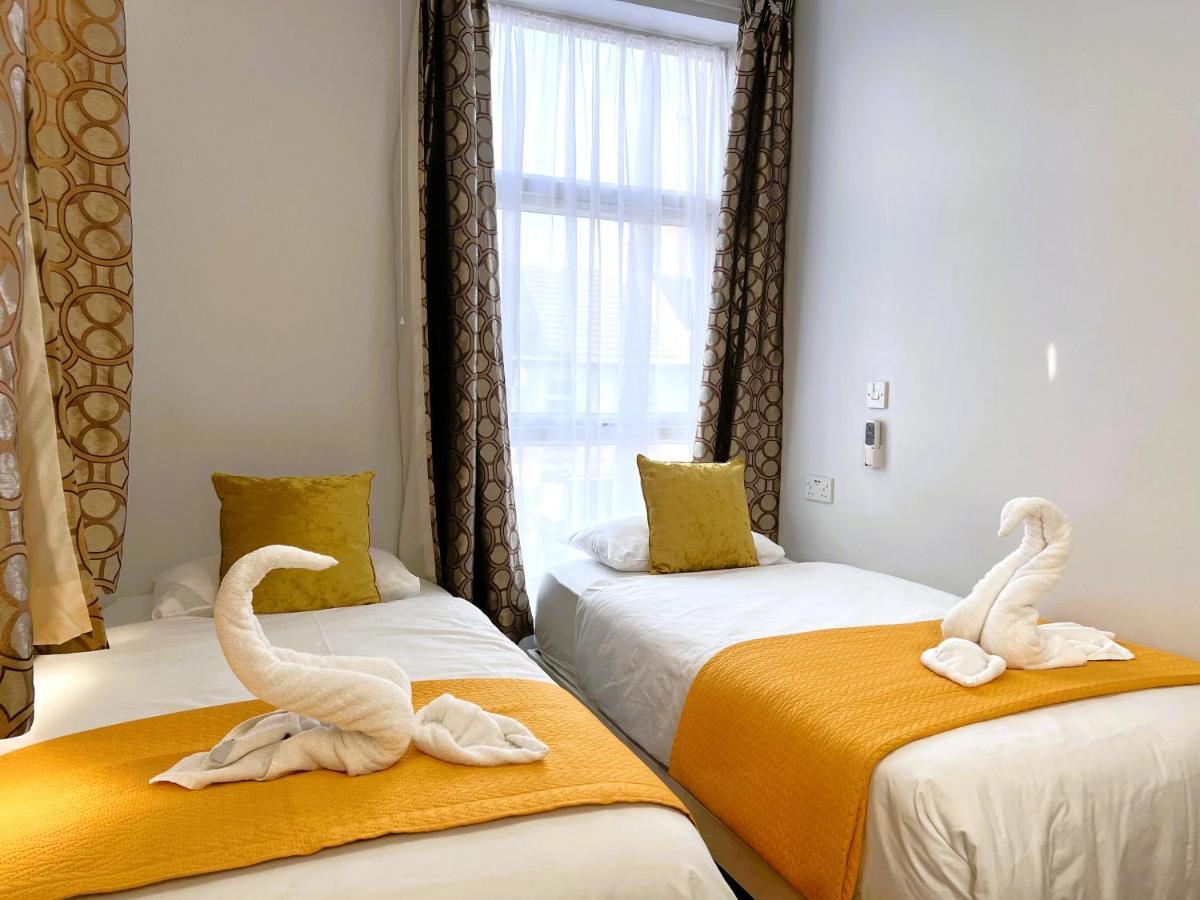 The Commongate Hotels Londra Esterno foto