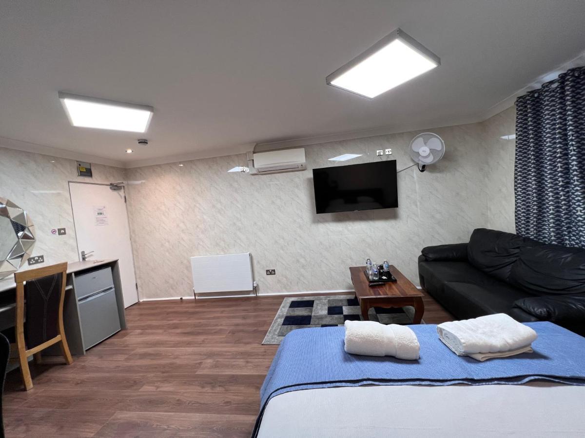 The Commongate Hotels Londra Esterno foto