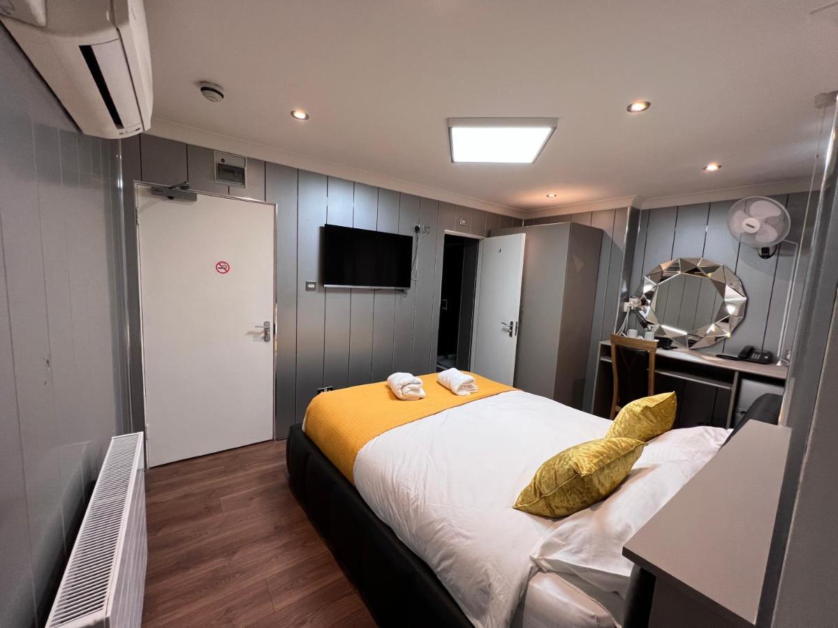 The Commongate Hotels Londra Esterno foto