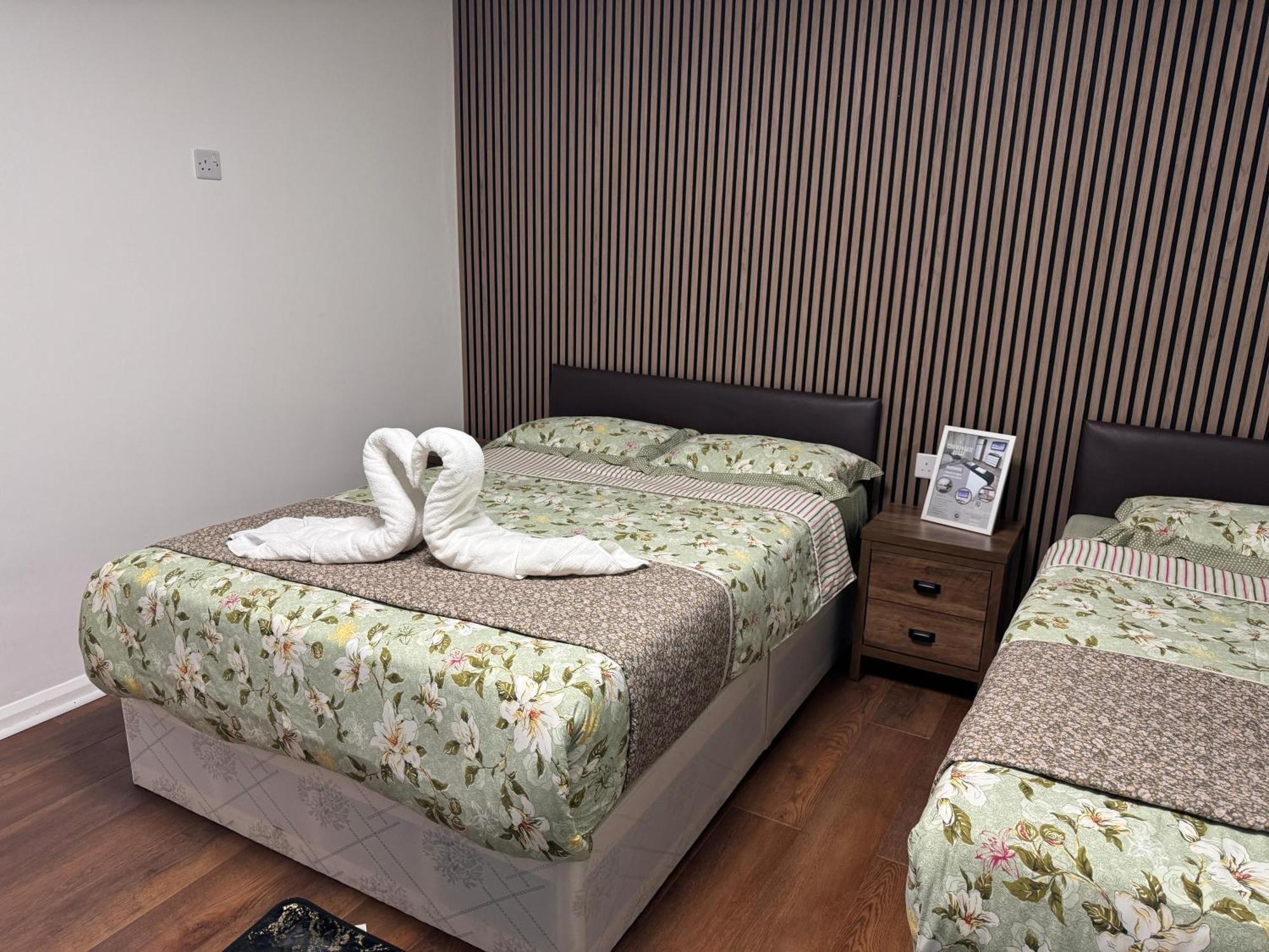 The Commongate Hotels Londra Esterno foto