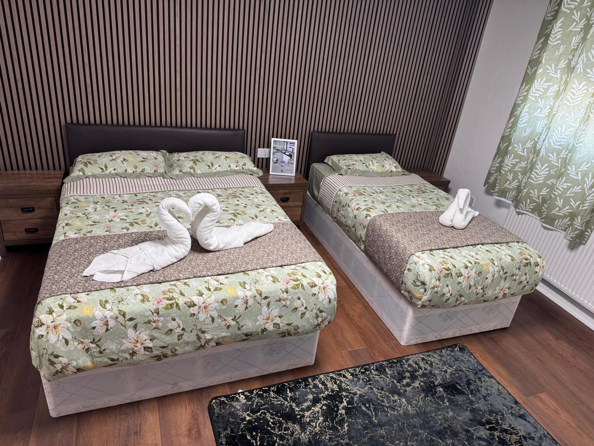 The Commongate Hotels Londra Esterno foto